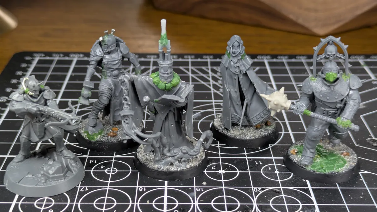 Five damned for the creeping death